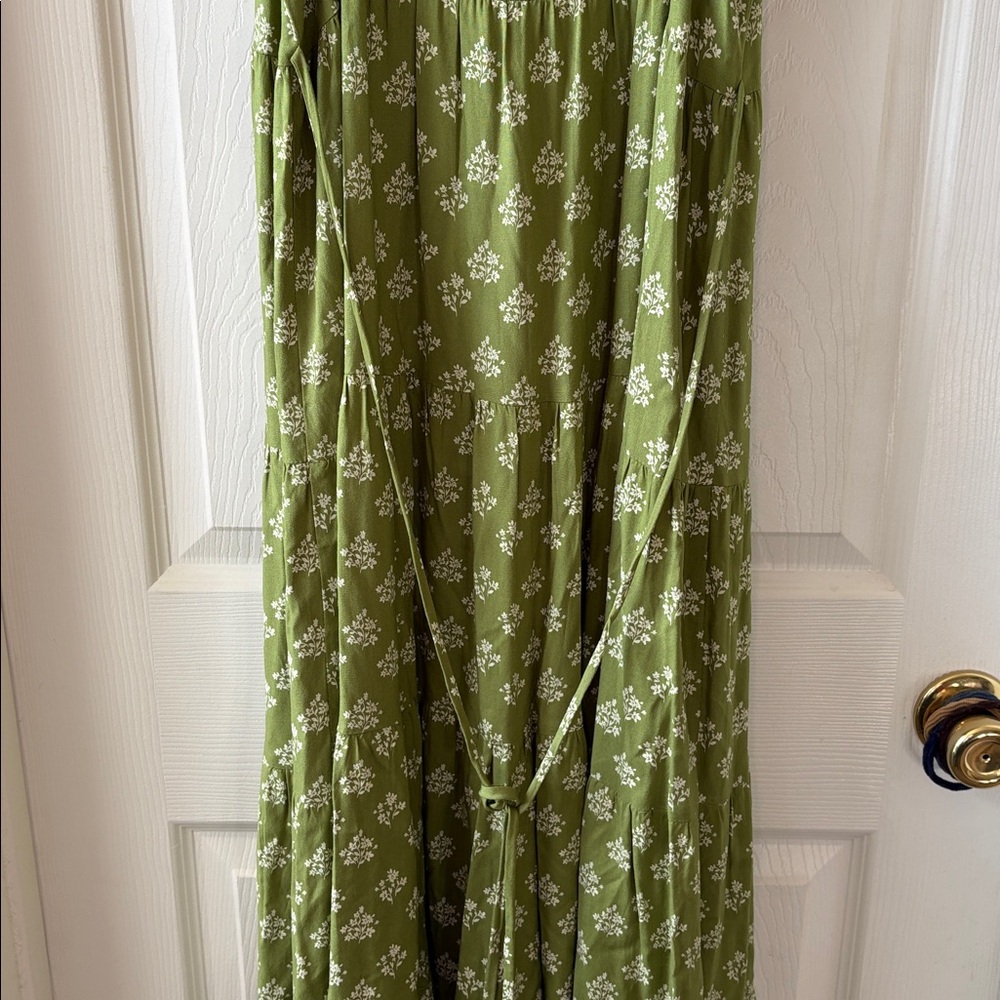 Patrons of Peace Green White Floral Spaghetti-Strap Maxi Dress - Picture 7 of 8